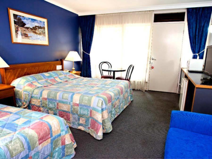 The River Boat Hotel - Echuca Extérieur photo